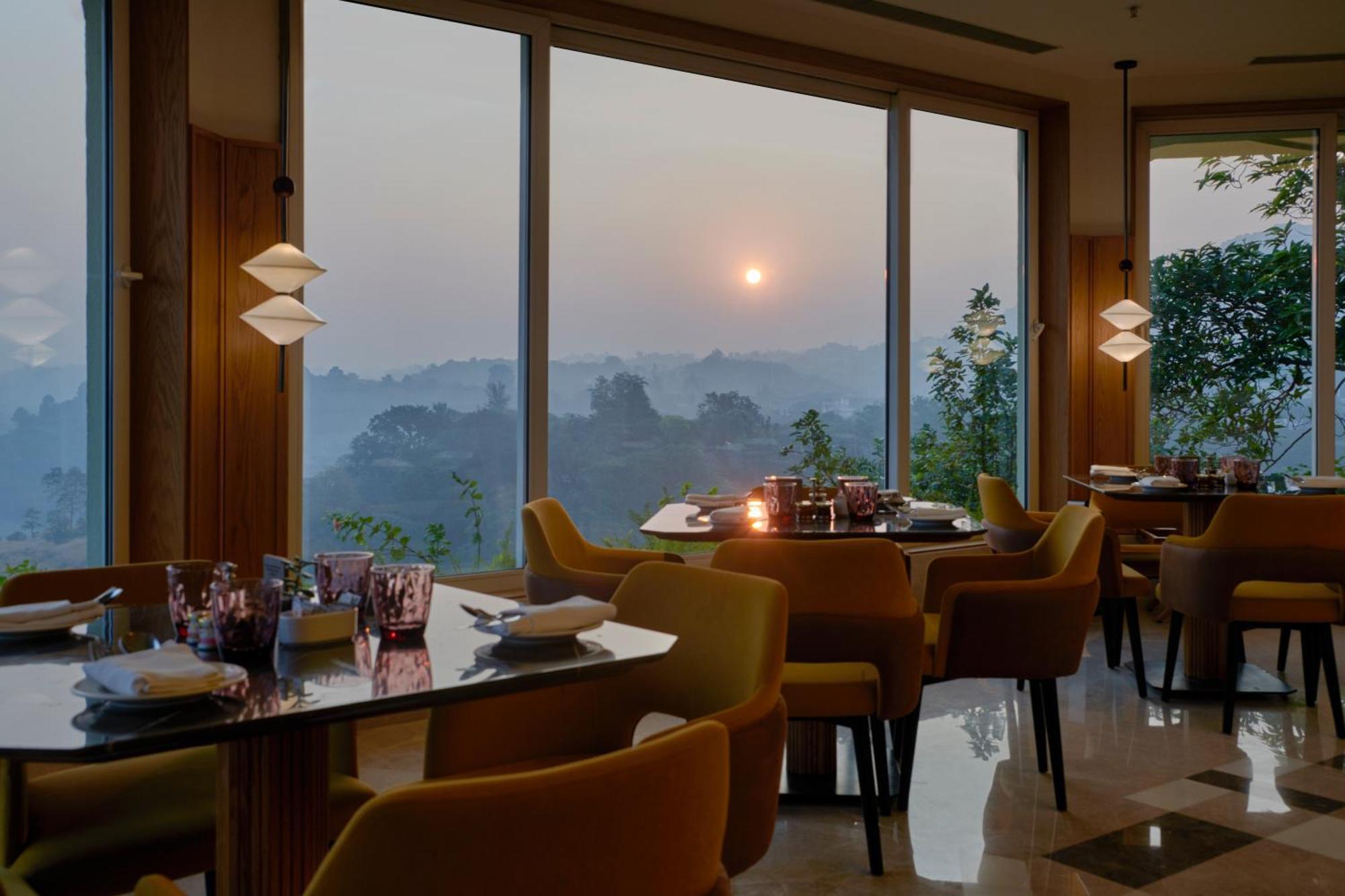 The Dukes Retreat Khandala Lonavala Bagian luar foto