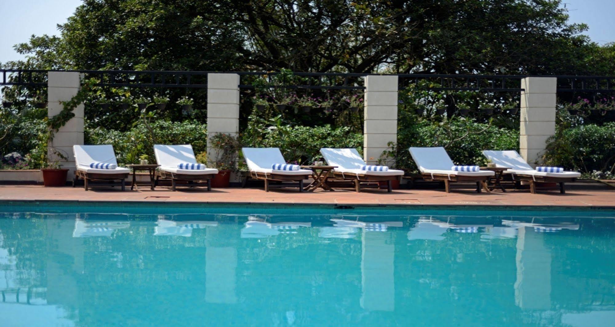 The Dukes Retreat Khandala Lonavala Bagian luar foto